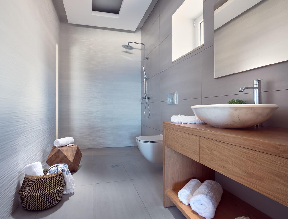 Akron Luxury Suites Korithion Екстер'єр фото